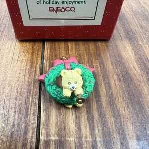 Vintage 1990 Enesco Small Wonders Tumblin' Teddy Christmas Ornament Wreath